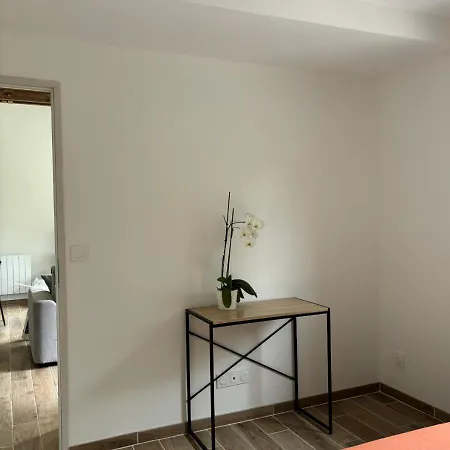 Maison Entre Campagne Et Nyaraló